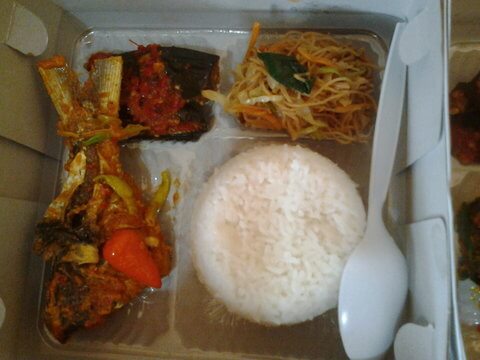 paket catering harian magelang